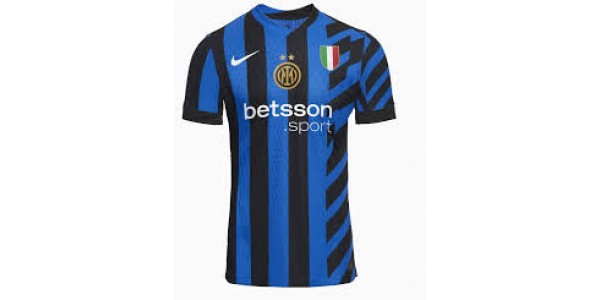 Inter Mailand besiegte Venezia F.C. mit 1-0